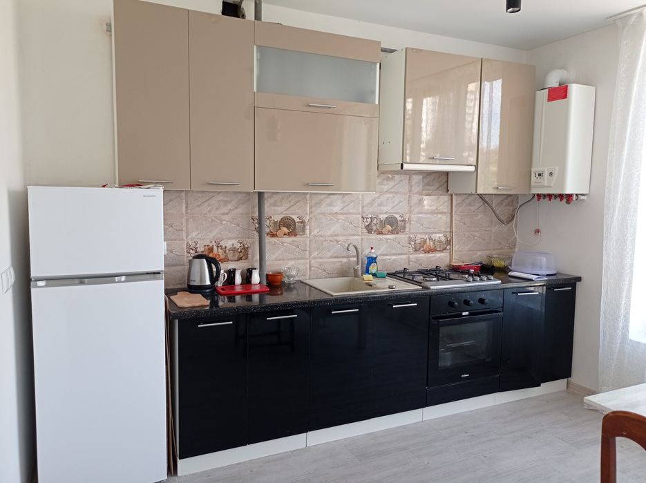 Здаються квартира. В хорошому районі, Довбуша 8б