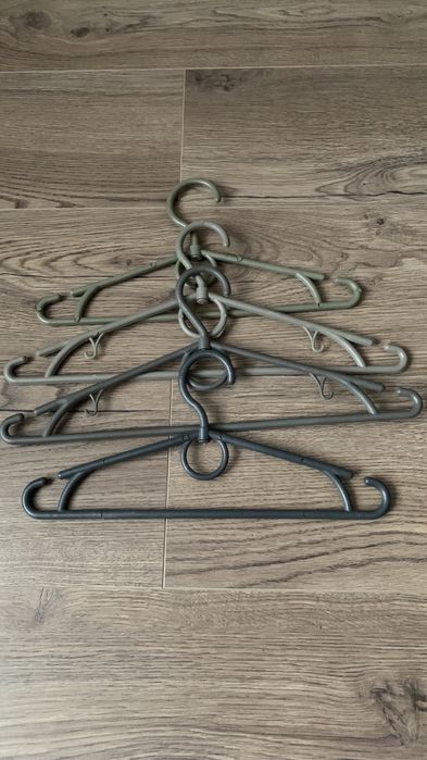 Вішаки наплічники тремпель