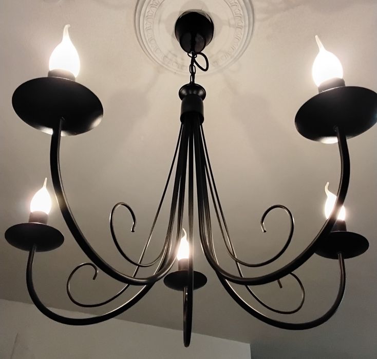 Candeeiro de teto com lâmpadas led