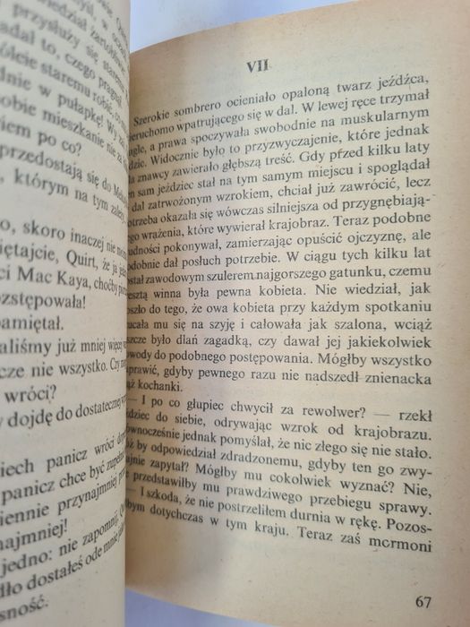 Ferma wymarłych - E. Curwill