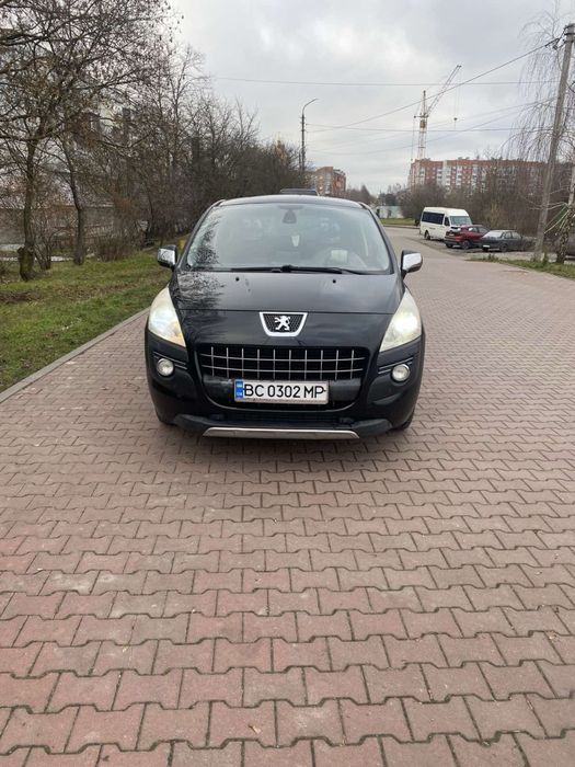 Пежо 3008 1.6 дизель робот стан відміний, замінене повністю щеплення