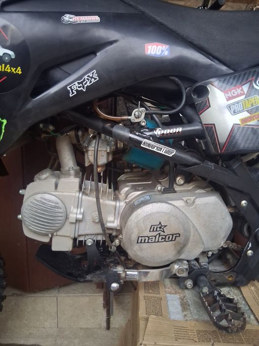 Pit bike á venda em ótimo estado