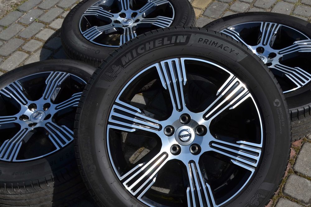 Koła Volvo XC 40 Opony Michelin Lato 235/55/R18 Oryginał