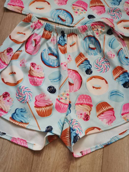 Piżama damska 38 M krótkie spodenki krótki rękaw crop top donat