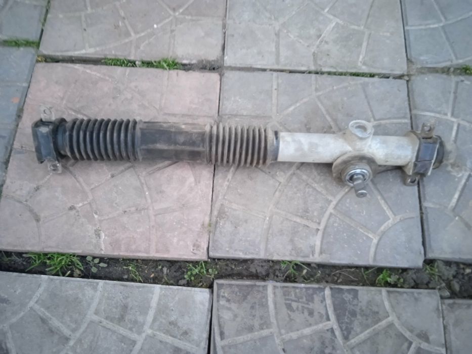 Рульова рейка в доброму стані.