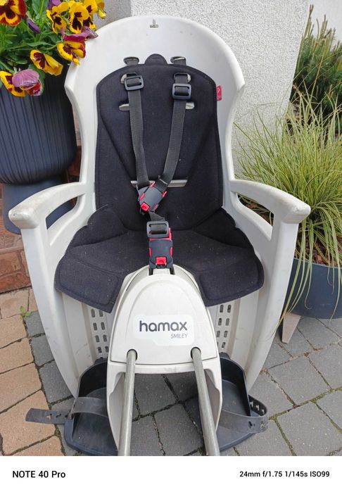 Fotelik do montażu z tyłu roweru do przewozu dziecka HAMAX SMILEY
