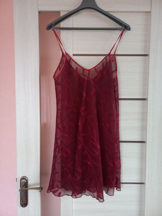 Білизна, жіноча сорочка