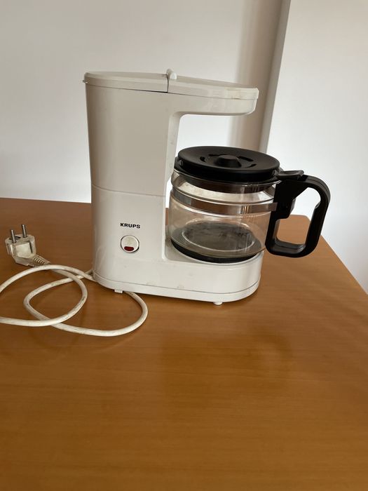 Máquina KRUPS para fazer chá ou aquecer agua