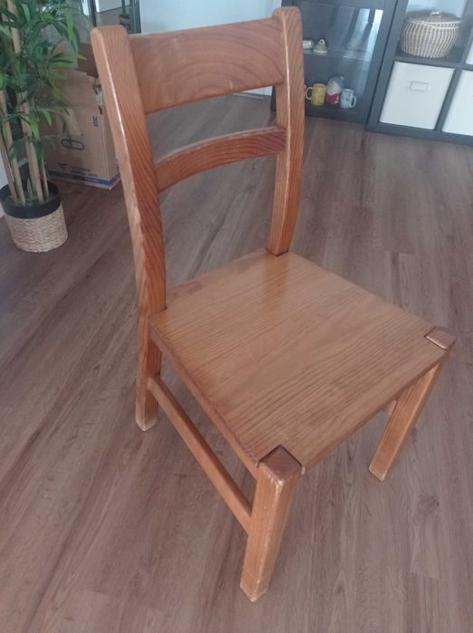 Cadeira  (Pinho)