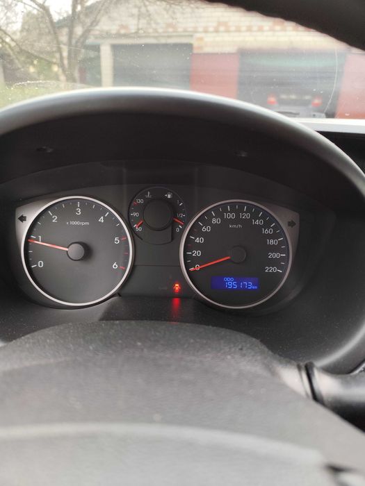 hyundai i20 1.1 дизель