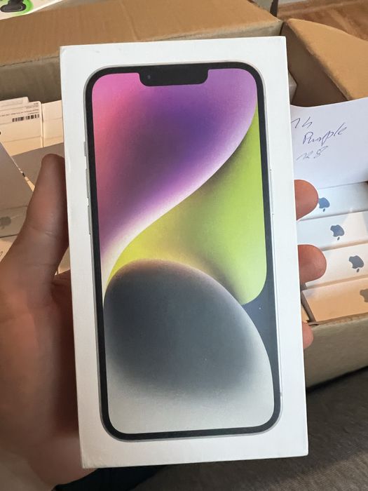 ORYGINALNE Pudełko do iPhone 14 Starlight / Białe