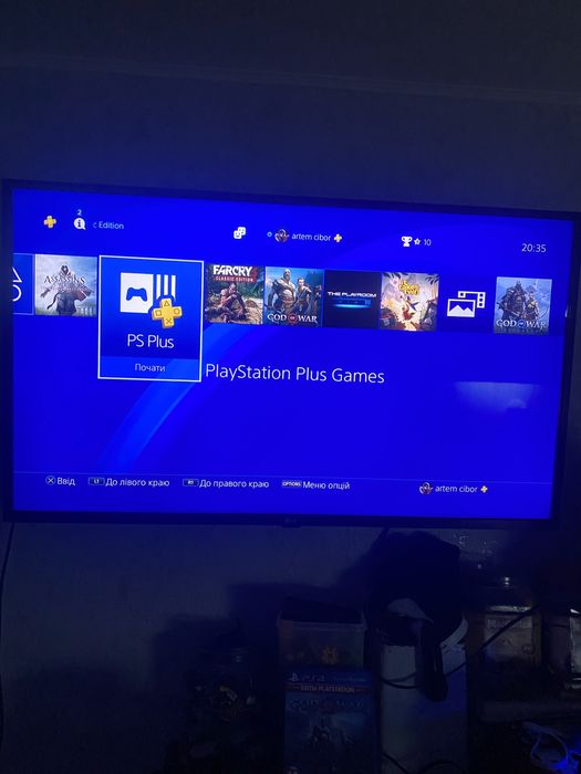 Ігрова приставка Sony Playstation 4 slim + 2 геймпада