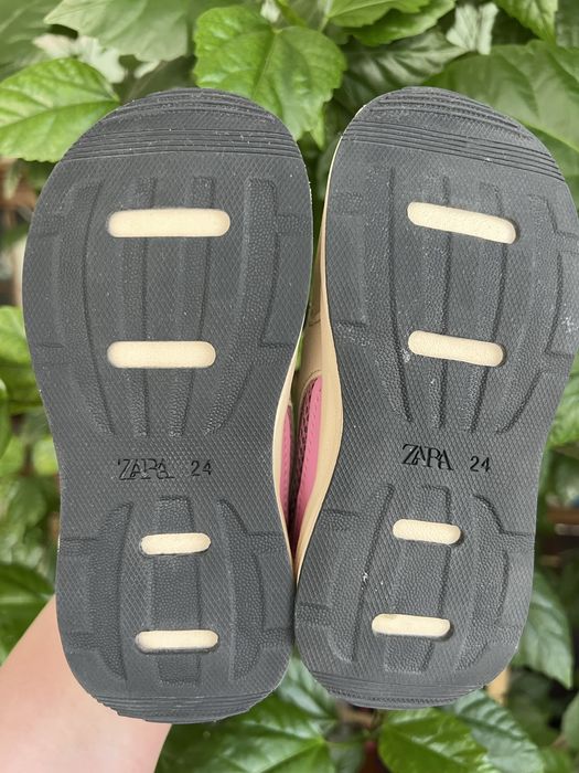 Кросівки Zara 24 розмір