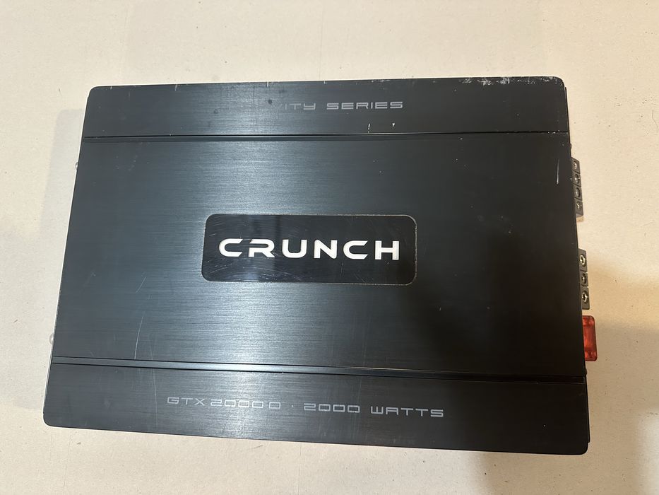 Wzmacniacz Crunch GTX2000D + Skrzynia Lanzar Vector (CAR AUDIO)