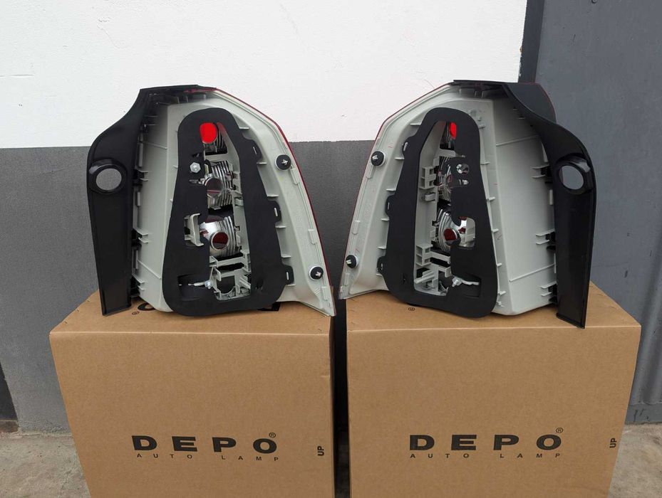 Ліхтар,фонарь стоп стопи OPEL ZAFIRA B Опель Зафіра Б Tourer Турер