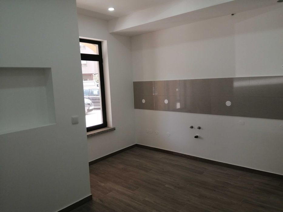 Escritório / Gabinete / Loja