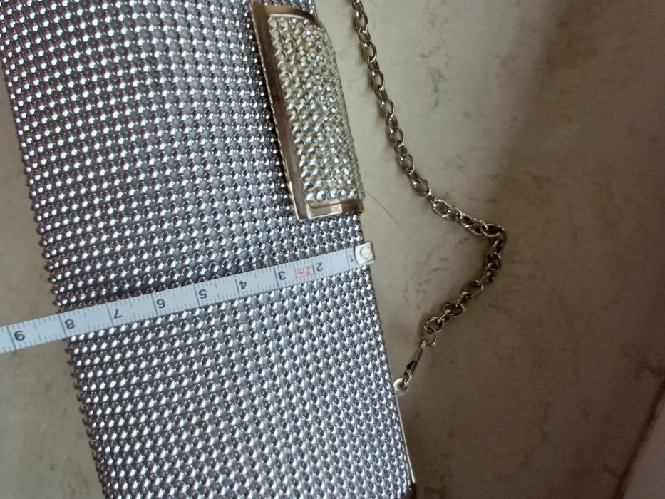 Torebka kopertówka srebrna