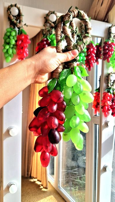 мило у формі виноградного грона