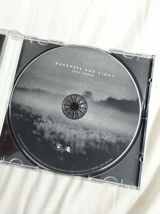 John Legend-Darkness and light sem riscos