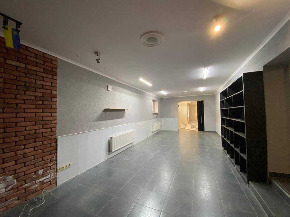 Продаж комерційних площ поруч з ЖК "Яровиця"!