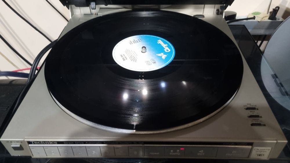 Technics SL-Q6  gramofon linearny