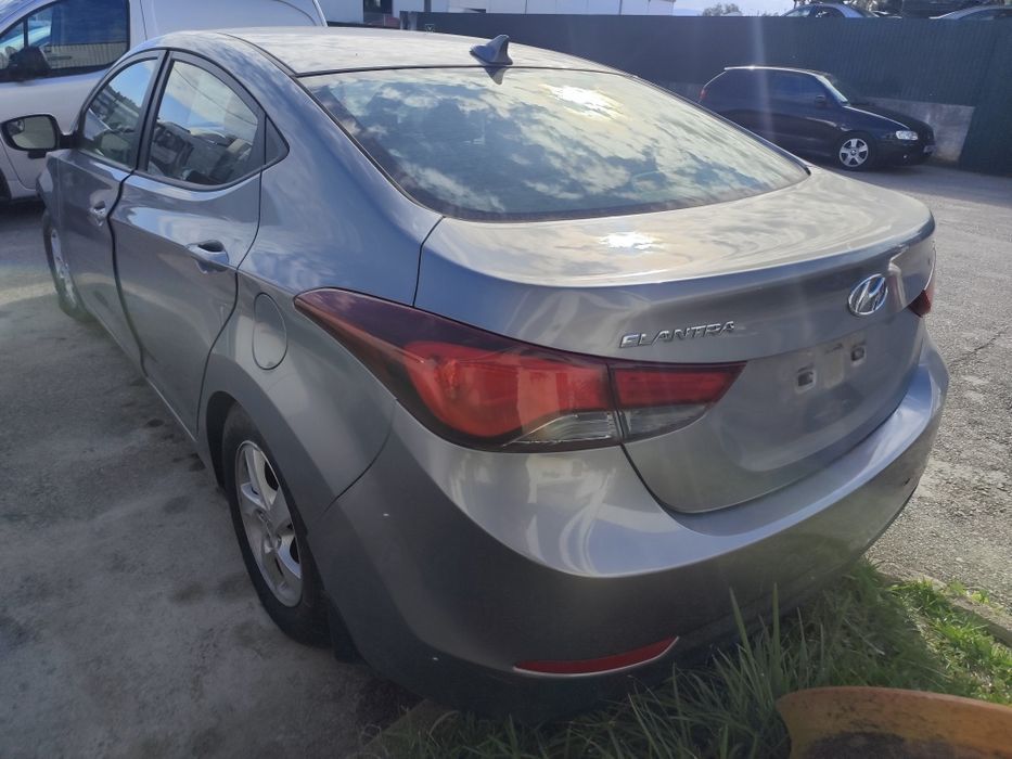 Hyundai Elantra V (peças)