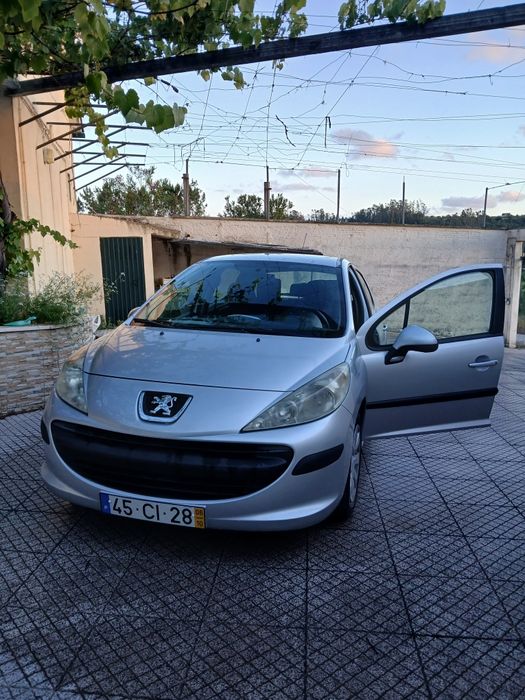 Peugeot 207 TDI, 2006 económico