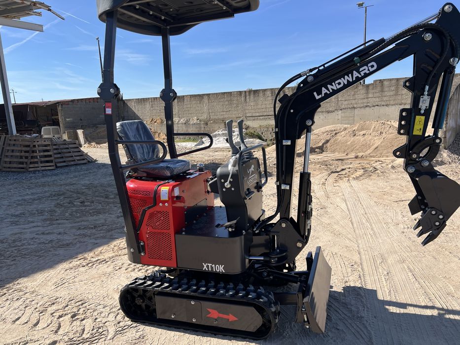 Mini Escavadora 1000Kg Nova para venda