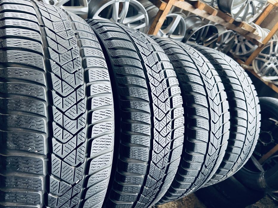 Шини Резина Зимові  205 60 16 Pirelli Sottozero3 4шт