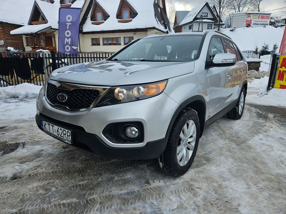 Kia Sorento Salon Polska , użytkowany przez jedną  Rodzinie do tej pory. Polecam