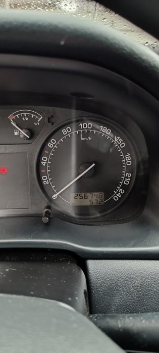 Шкода Октавія тур 1.6