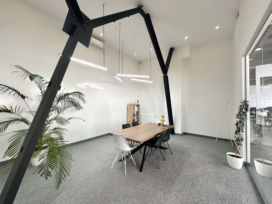 Оренда офісу 500м2 / власник / Героїв УПА