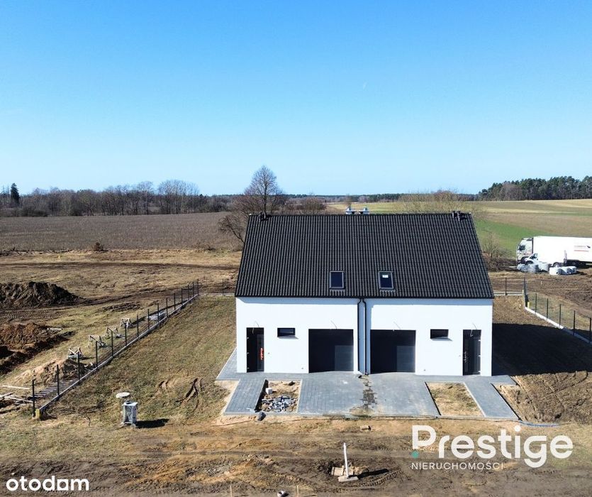 Nowoczesny bliźniak z garażem | 112m2 | Kołczygłowy