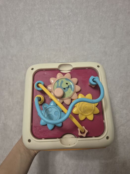 Продам дитячий  бізікуб