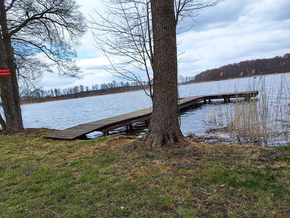 Sylwester#Domki nad jeziorem#działka z linią brzegową#sauna#jacuzzi