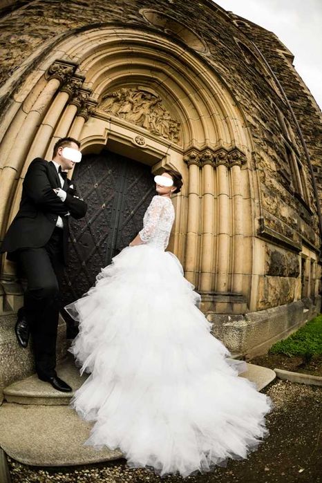 Suknia ślubna tiulowa r. 36