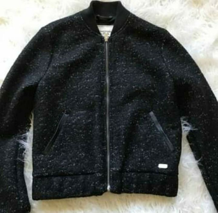 Речі(рюкзаки,куртки)