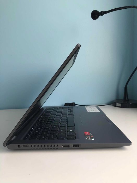 Asus vivobook 15 15.6"