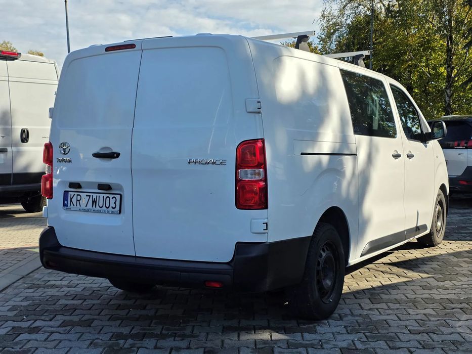 Toyota PROACE VERSO  Toyota Proace Verso