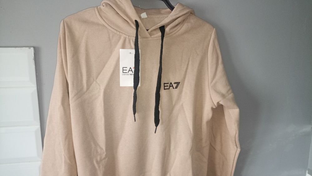 Nowa bluza damska rozm M