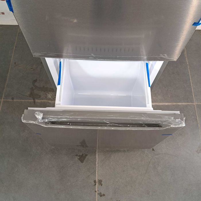 Lodówka Amica KGCN 389 150 E (2lata gwar)Klasa D / 192 cm wys / 282 l