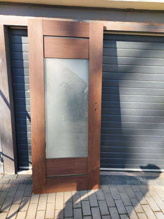 Drzwi 80  prawe lewe, ościeżnice