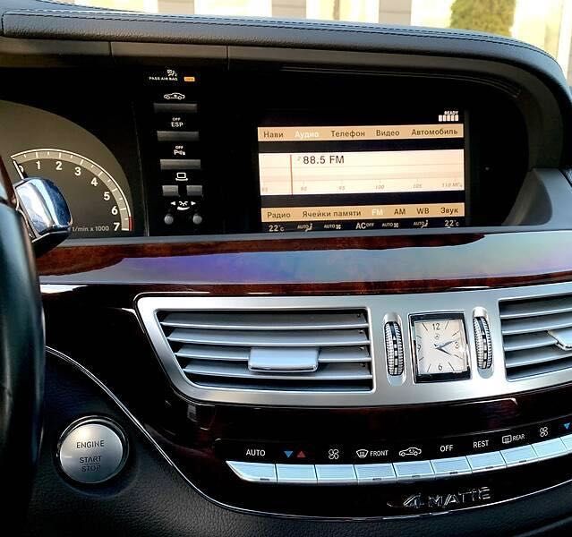 Автомобіль Mercedes S550 4matic W221