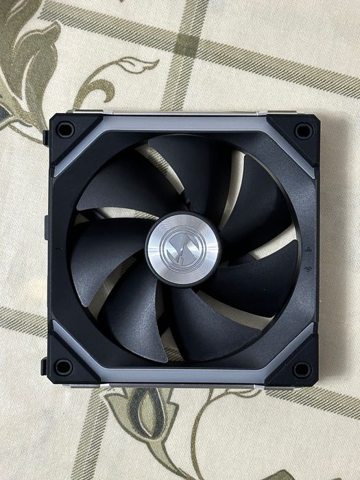 Lian Li UniFan SL120 - Ventoinhas 120mm para computador