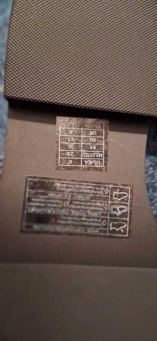 Mocassins pretos novos 36 sapatos pala