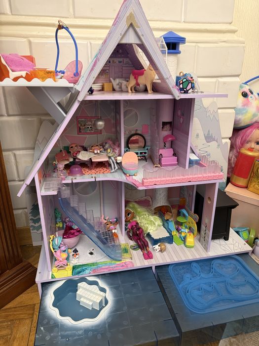 Продам дом Lol з наповненням