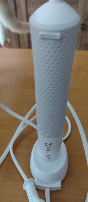 Elektryczna szczoteczka do zębów Oral-B +końcówka do szczoteczki