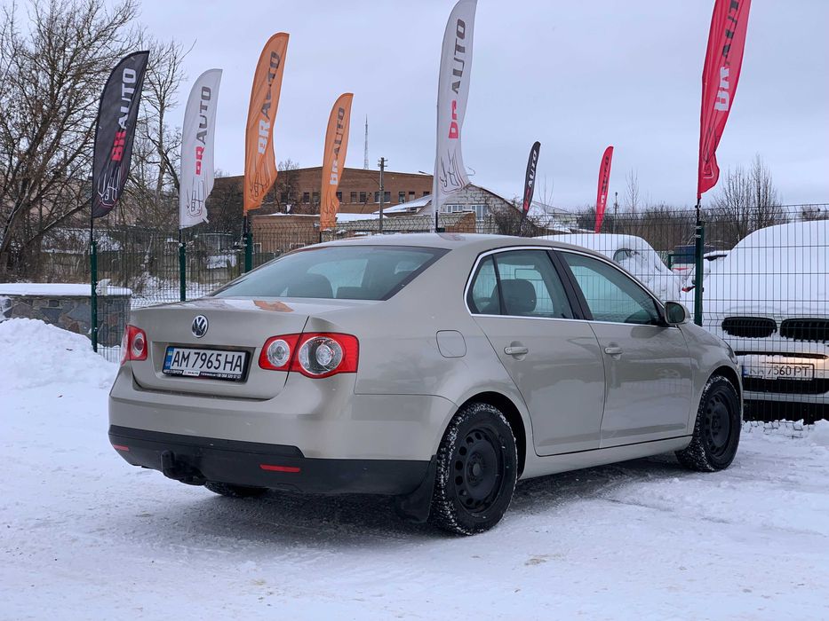 Volkswagen Jetta 2005