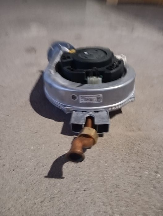 Wentylator spalin / kotła gazowego Torin-Silan – 230V – 125W