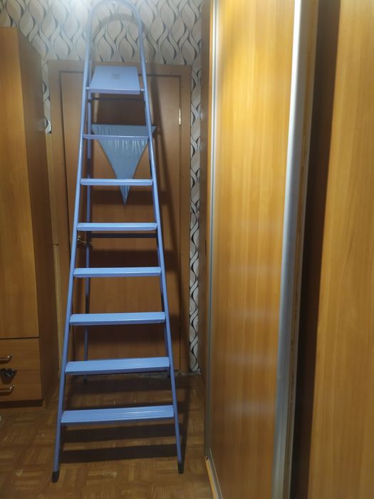 Лестница железная